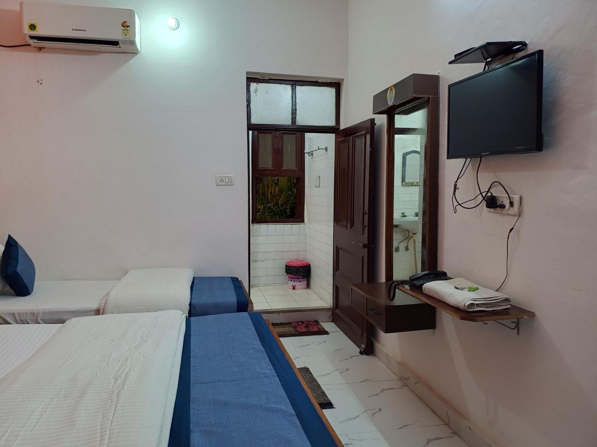 Hotel Majors Den New Delhi Eksteriør bilde