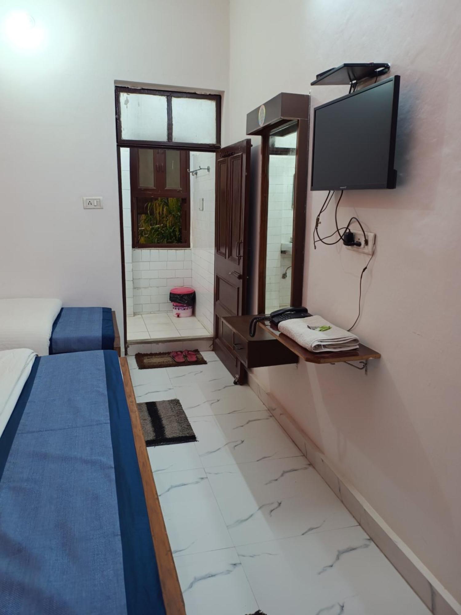 Hotel Majors Den New Delhi Eksteriør bilde