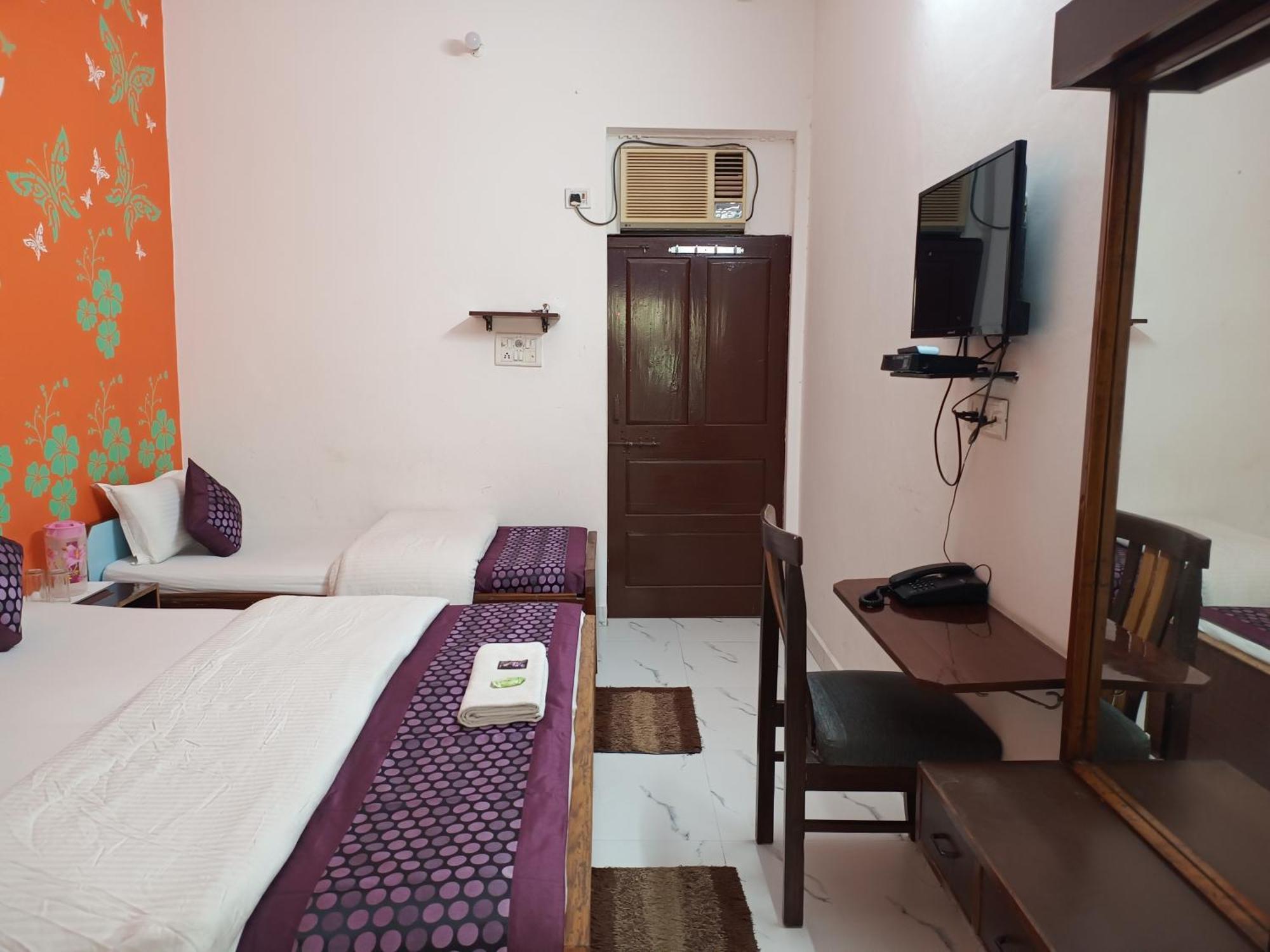 Hotel Majors Den New Delhi Eksteriør bilde