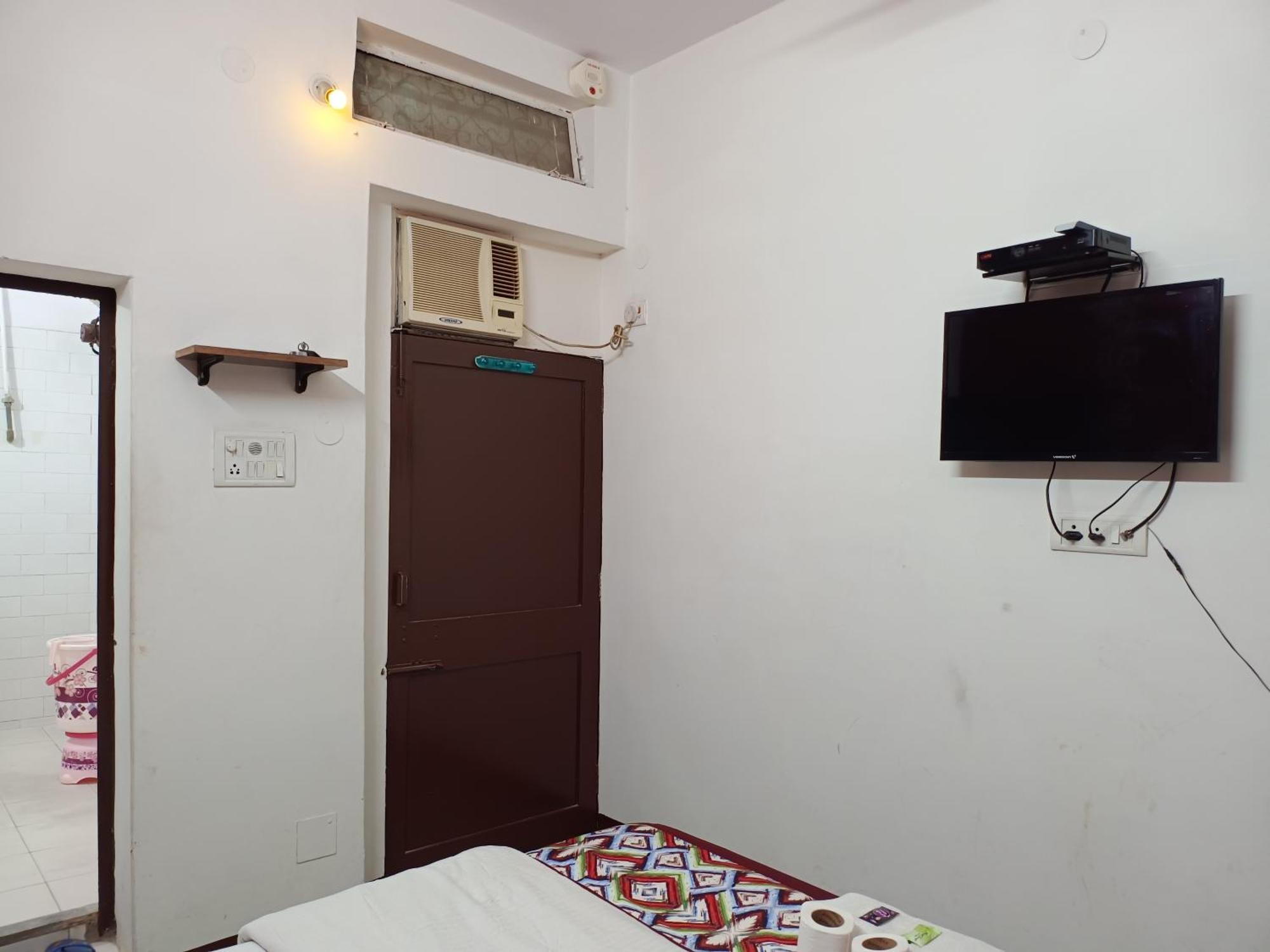 Hotel Majors Den New Delhi Eksteriør bilde